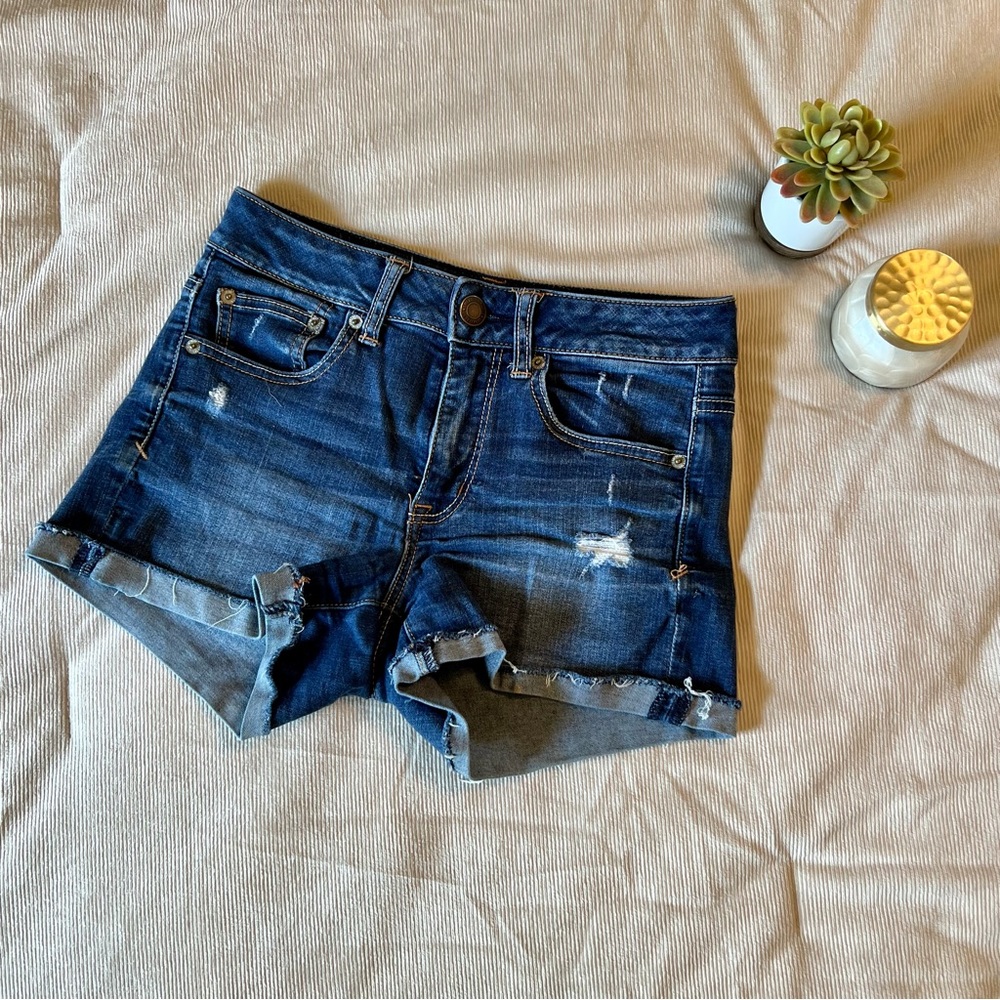 American Eagle Denim Shorts, size 4
